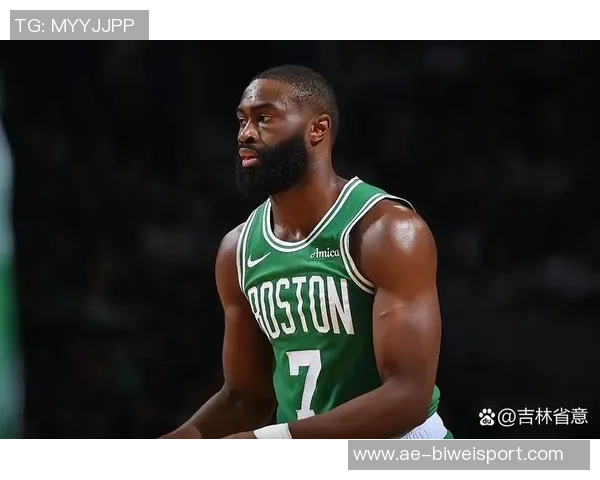 末节狂砍14分杰伦布朗展现关键球员风范马祖拉称赞其攻防全力以赴